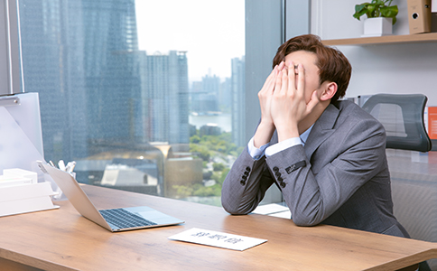 公司經(jīng)營不下去了，到底零申報(bào)好？還是...