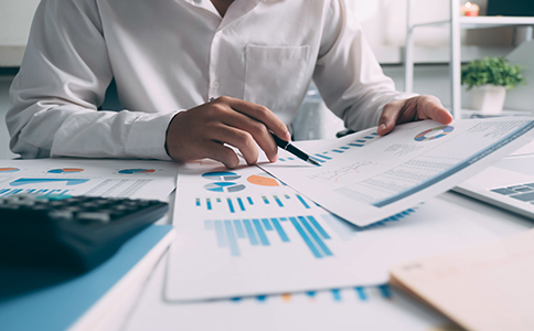 代理記賬服務(wù)費(fèi)標(biāo)準(zhǔn)是多少？