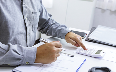 注冊(cè)個(gè)獨(dú)公司：流程、費(fèi)用及注意事項(xiàng)