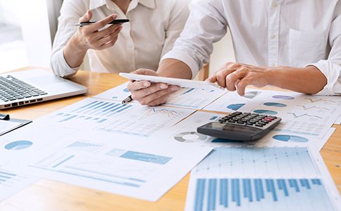 代賬公司收費標準是多少？